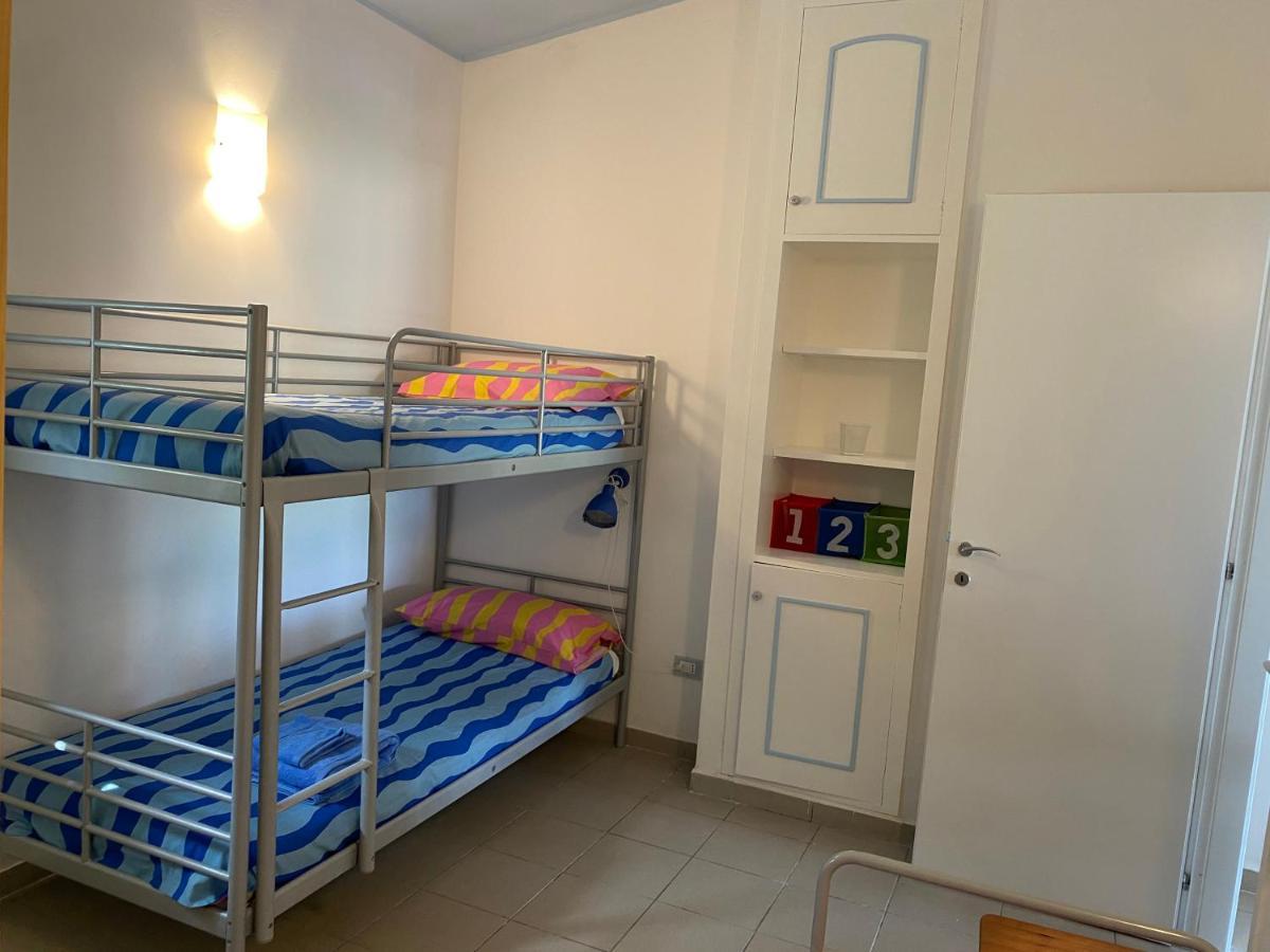Villa Titti Residence La Bussola Fontane Bianche Esterno foto