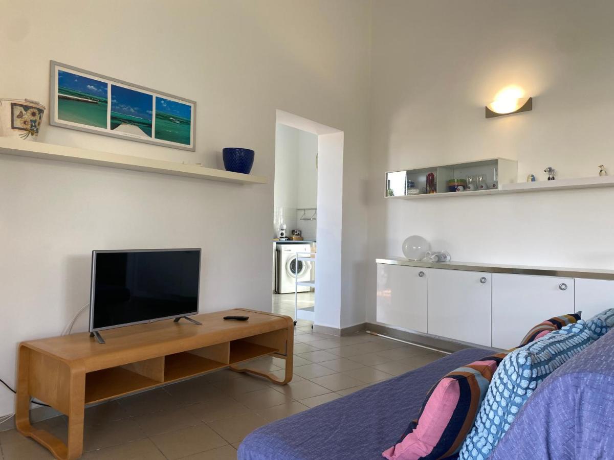 Villa Titti Residence La Bussola Fontane Bianche Esterno foto