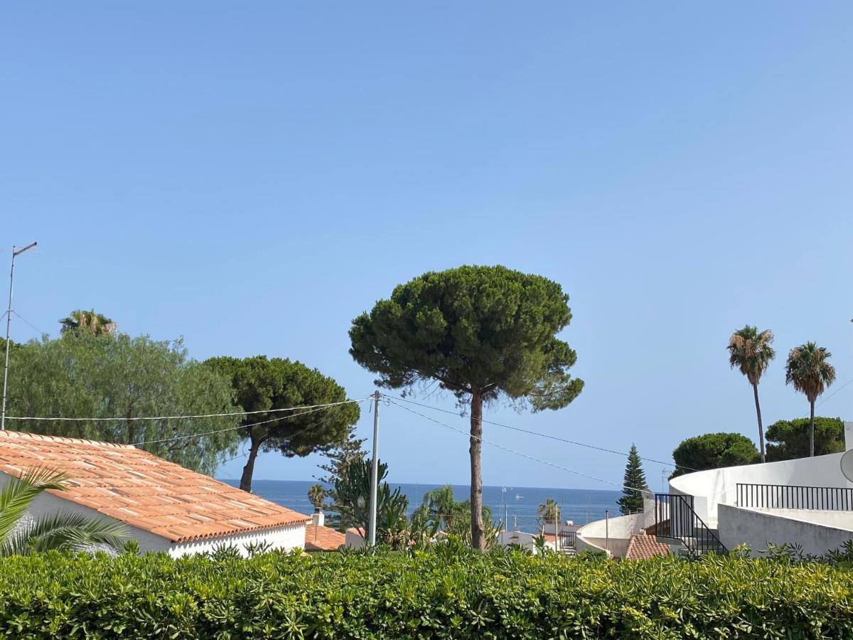 Villa Titti Residence La Bussola Fontane Bianche Esterno foto