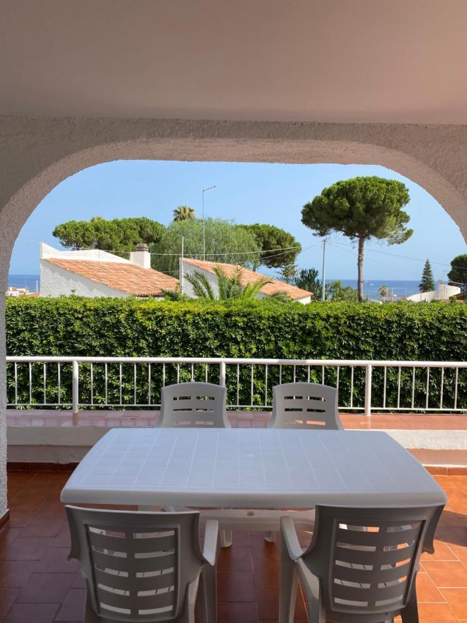 Villa Titti Residence La Bussola Fontane Bianche Esterno foto